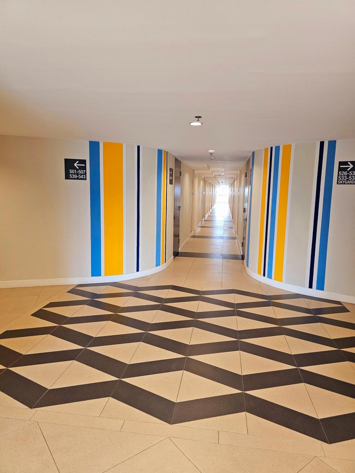 Acellyne'S Suites At The Residences At Commonwealth By Century Ciudad Quezon Exterior foto