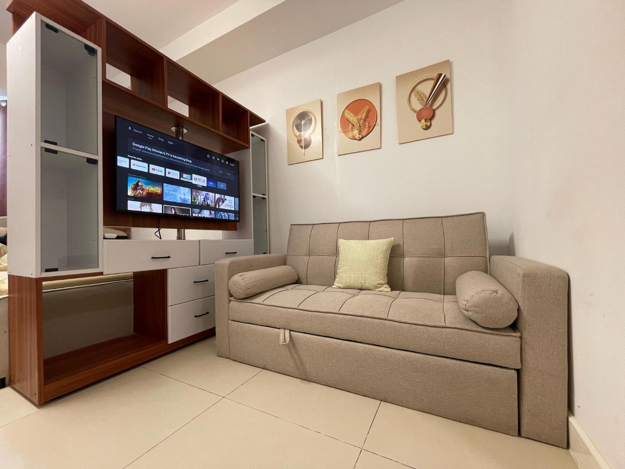 Acellyne'S Suites At The Residences At Commonwealth By Century Ciudad Quezon Habitación foto